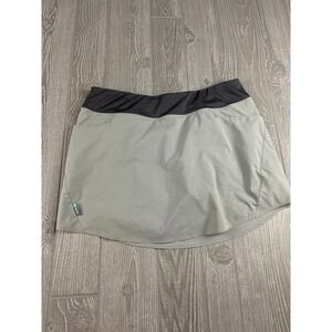 Simms Womens Skort Tan Gray Size Large Stretch Athletic Fishing Skirt
